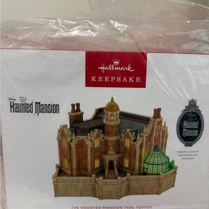 Hallmark Keepsake The Haunted Mansion Tree Topper